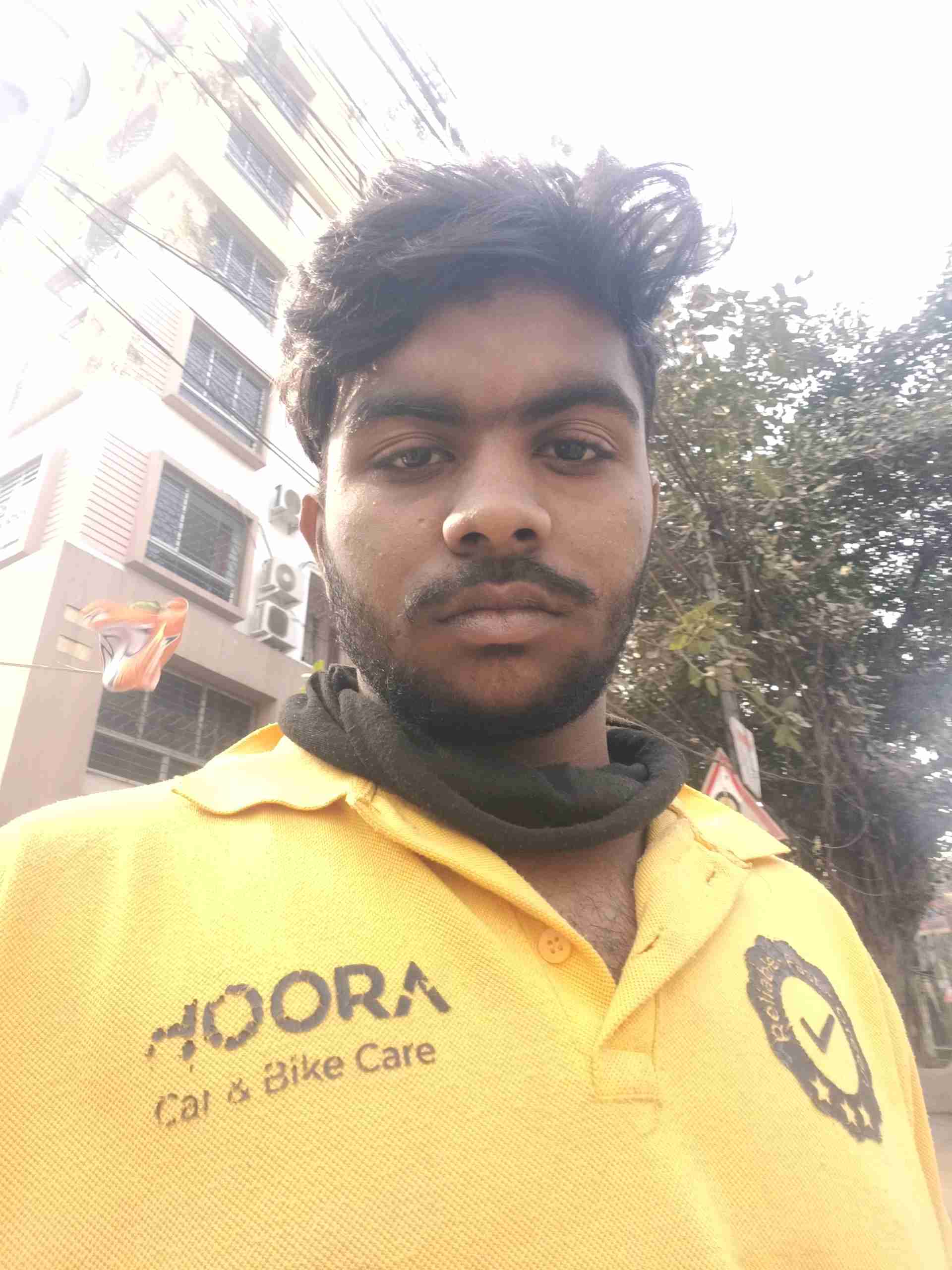 Akbar A.