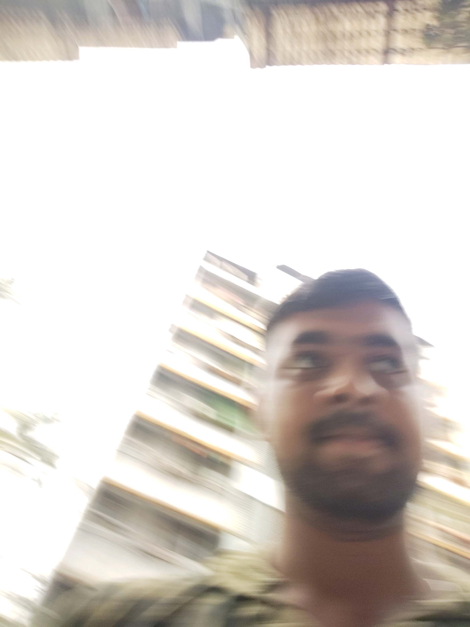 Om H.