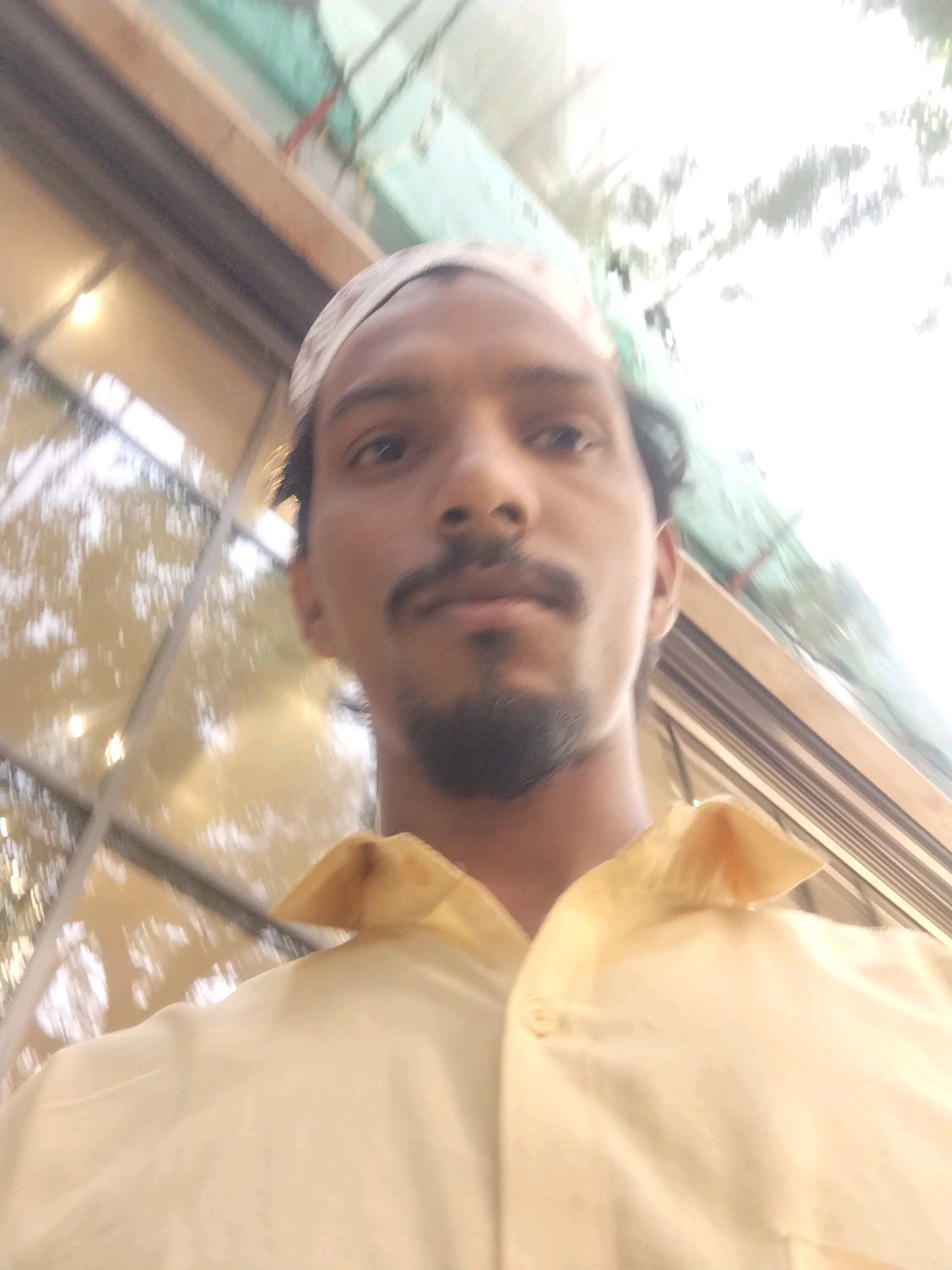 Yasin S.