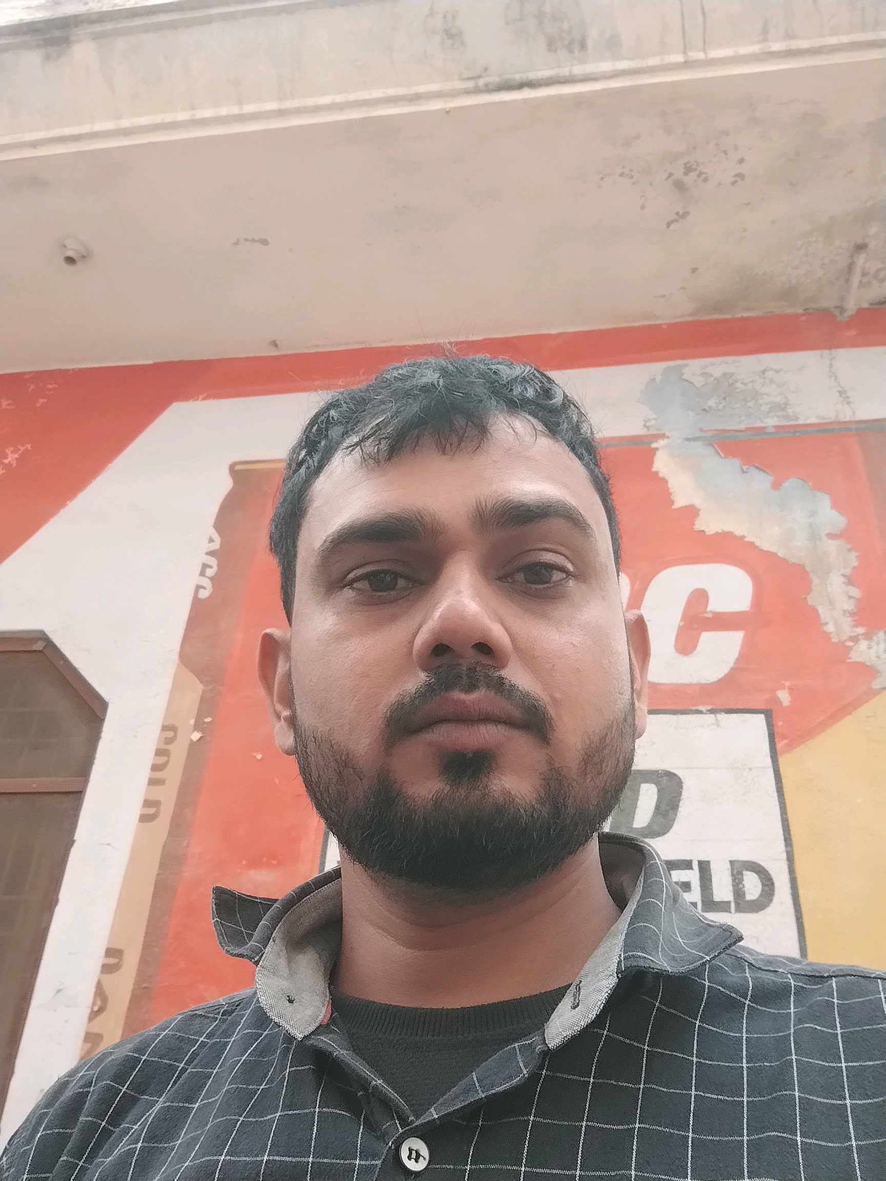 Manish T.